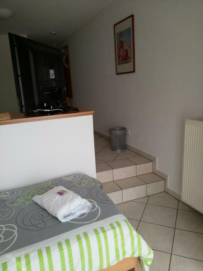 Ensdorf Gastehaus Reuten B&B 외부 사진